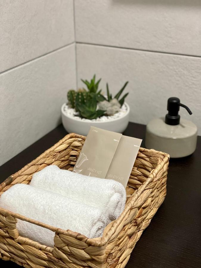 Cosy Apartments & Bistro Pufesti Ngoại thất bức ảnh