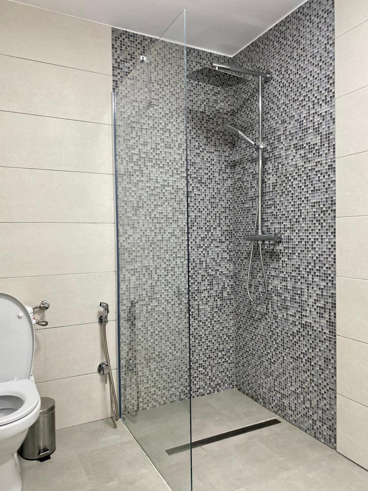 Cosy Apartments & Bistro Pufesti Ngoại thất bức ảnh