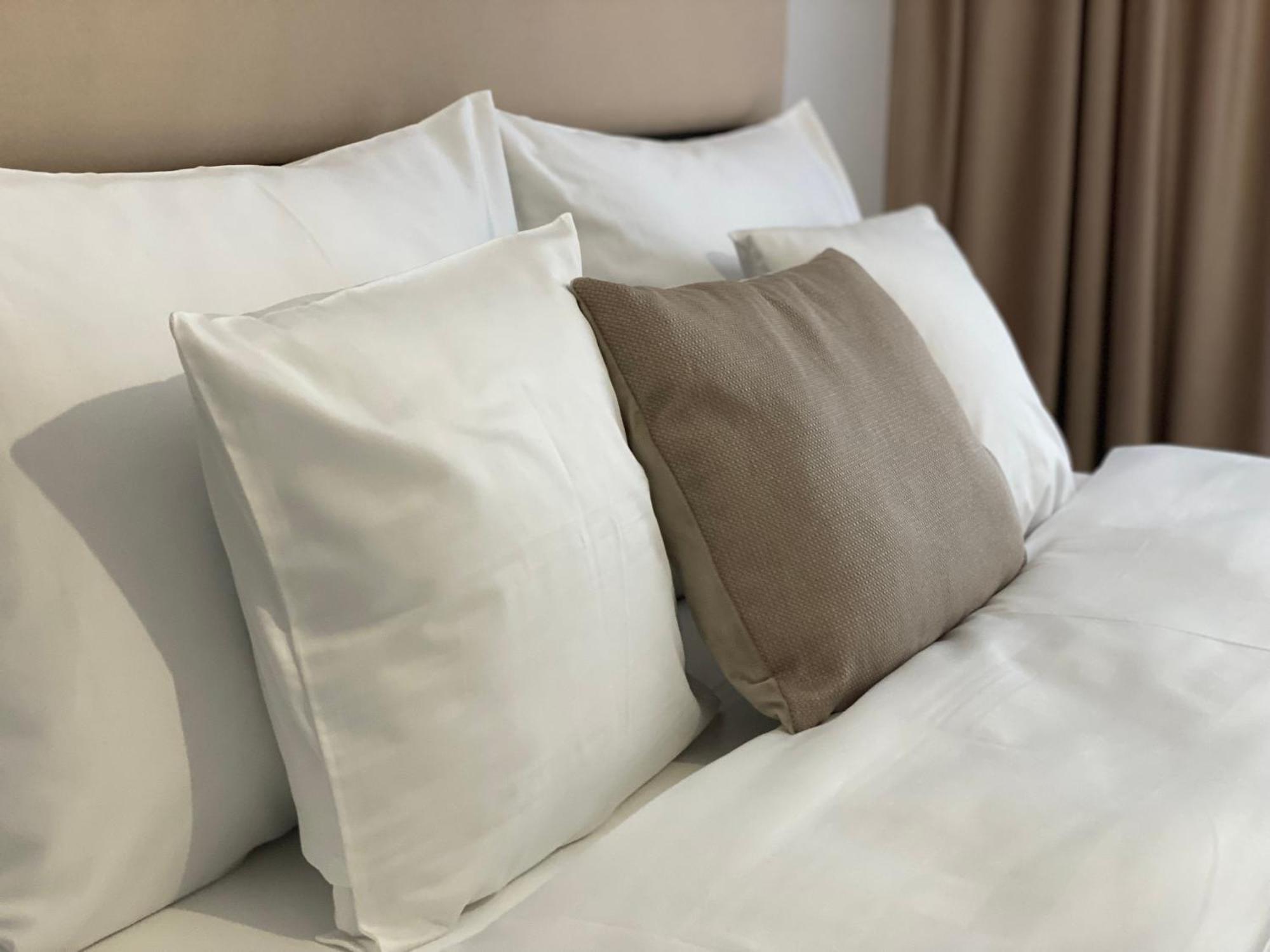 Cosy Apartments & Bistro Pufesti Ngoại thất bức ảnh
